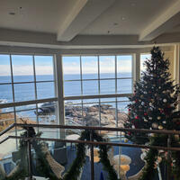 Cliff House Maine Holiday Decor
